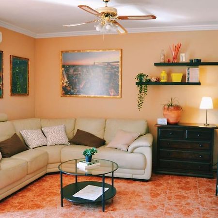 El Apartamento De Trini Sevilla Bagian luar foto