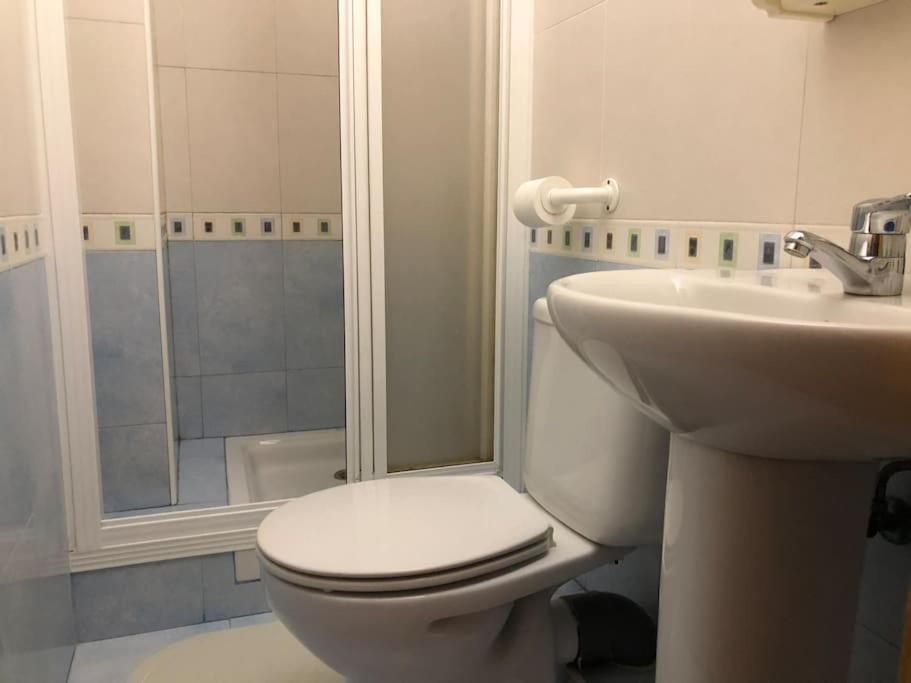 El Apartamento De Trini Sevilla Bagian luar foto