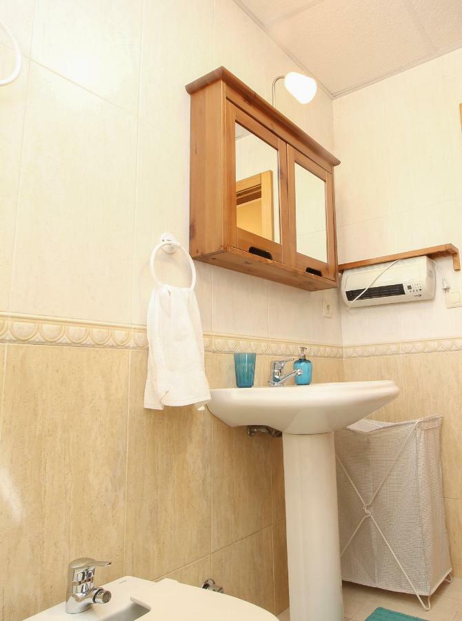 El Apartamento De Trini Sevilla Bagian luar foto