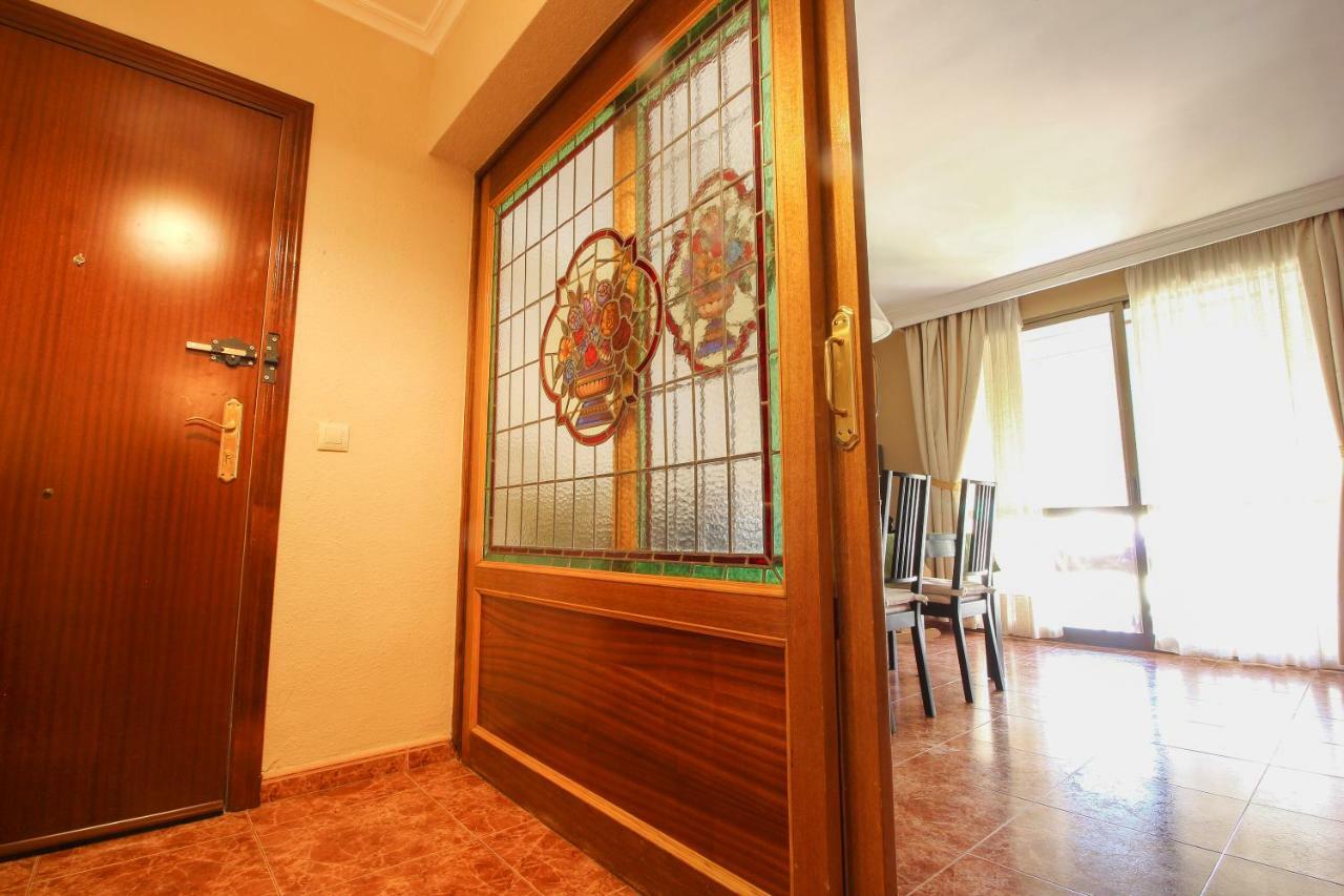 El Apartamento De Trini Sevilla Bagian luar foto