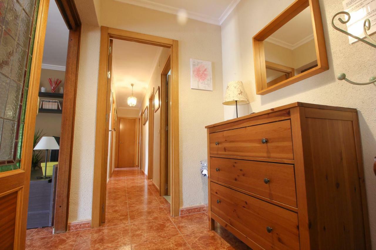 El Apartamento De Trini Sevilla Bagian luar foto